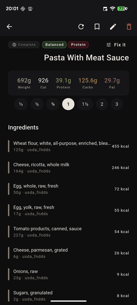 Adra result screen for 'Pasta With Meat Sauce' with portion controls, a correction option, and per-ingredient calorie estimates.